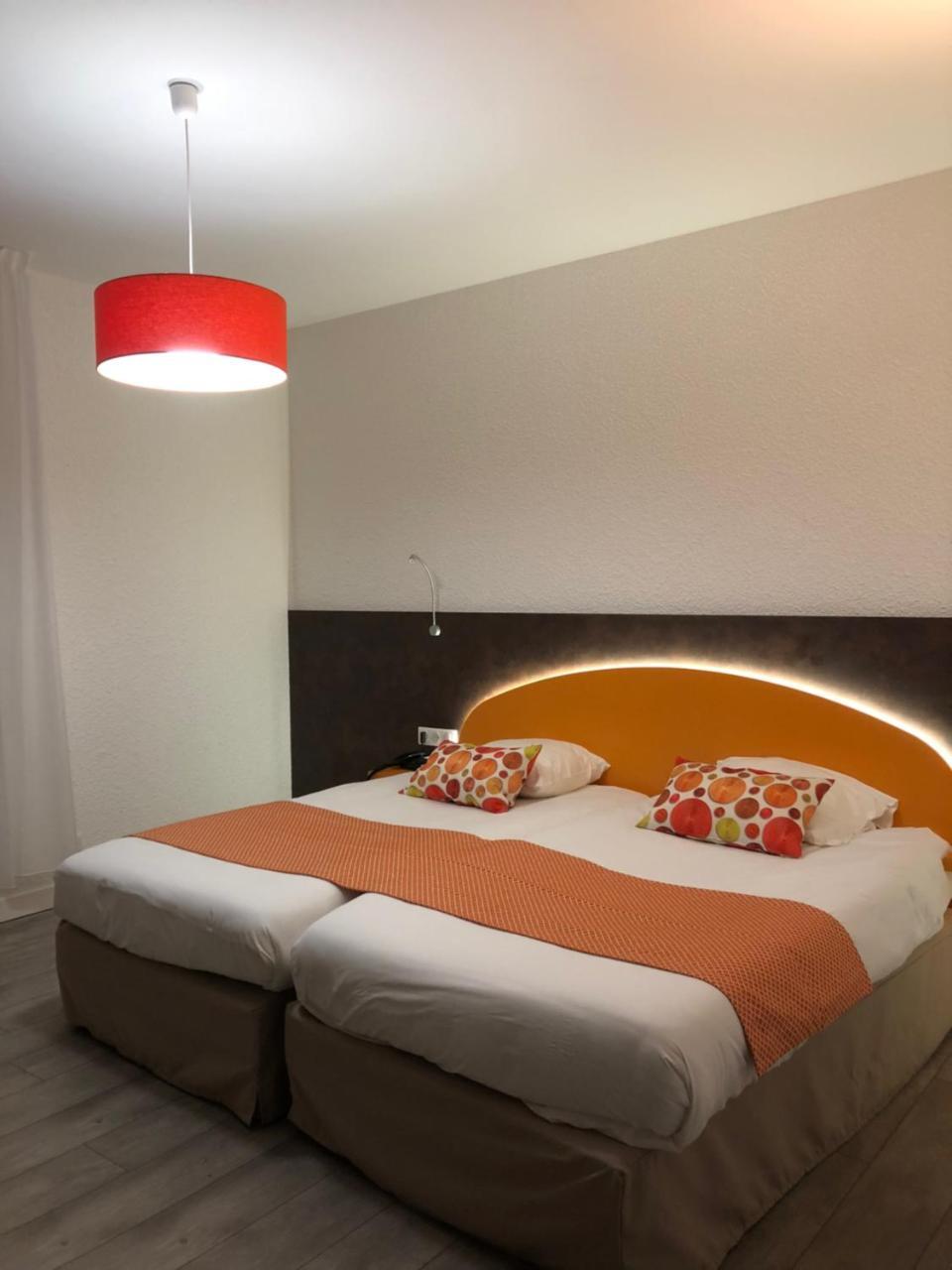 Les Tilleuls Montbeliard Sud Audincourt ภายนอก รูปภาพ